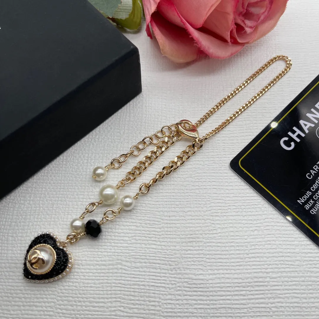 CHL Necklaces 042