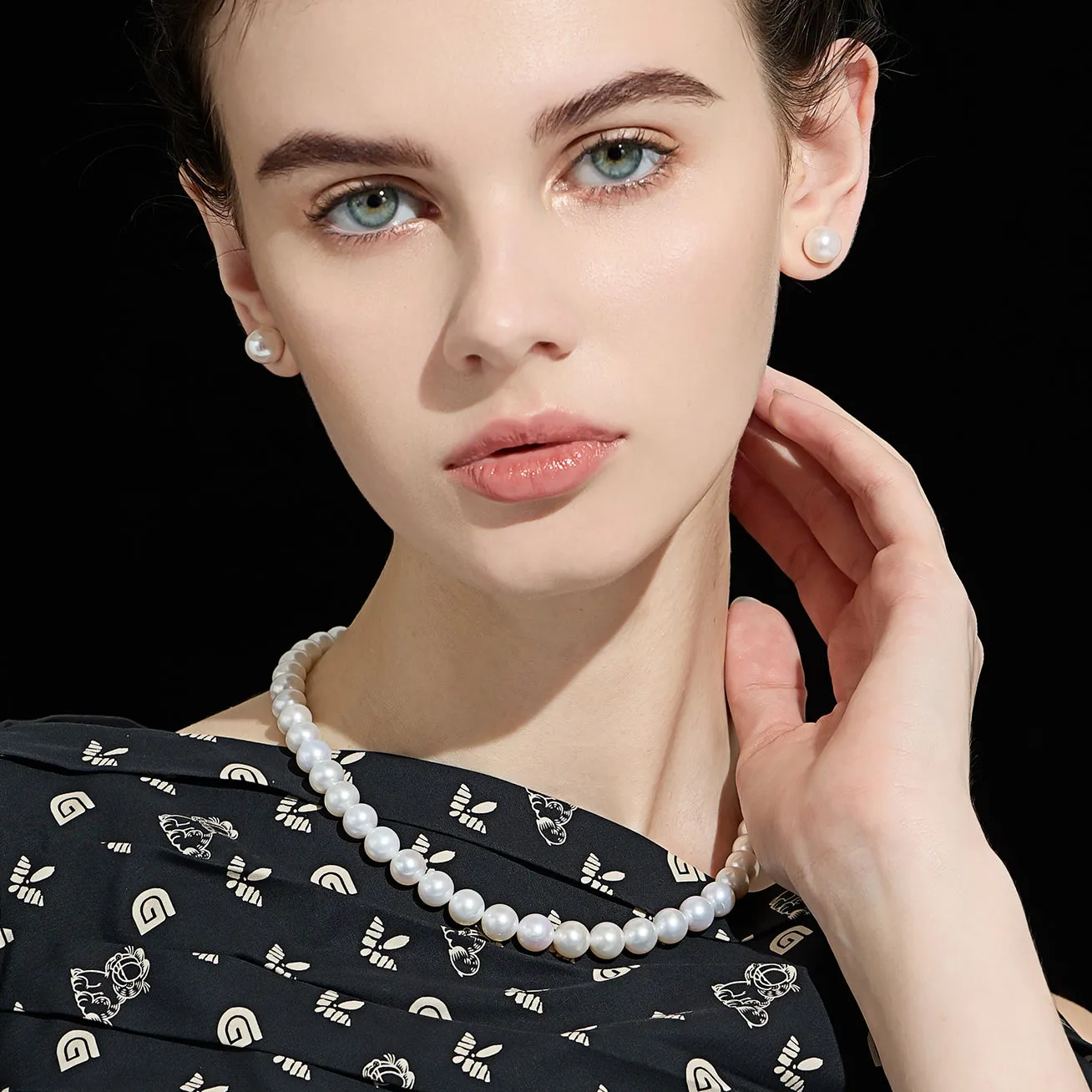 Elegant﻿ Edison White Pearl Stud Earrings WE00478