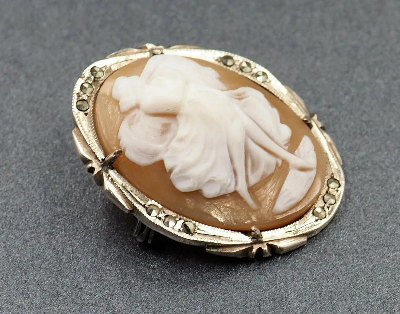 Sterling Silver Marcasite & Shell Cameo Brooch