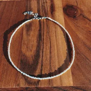 Treasure Chest Co - Choker- Simple White