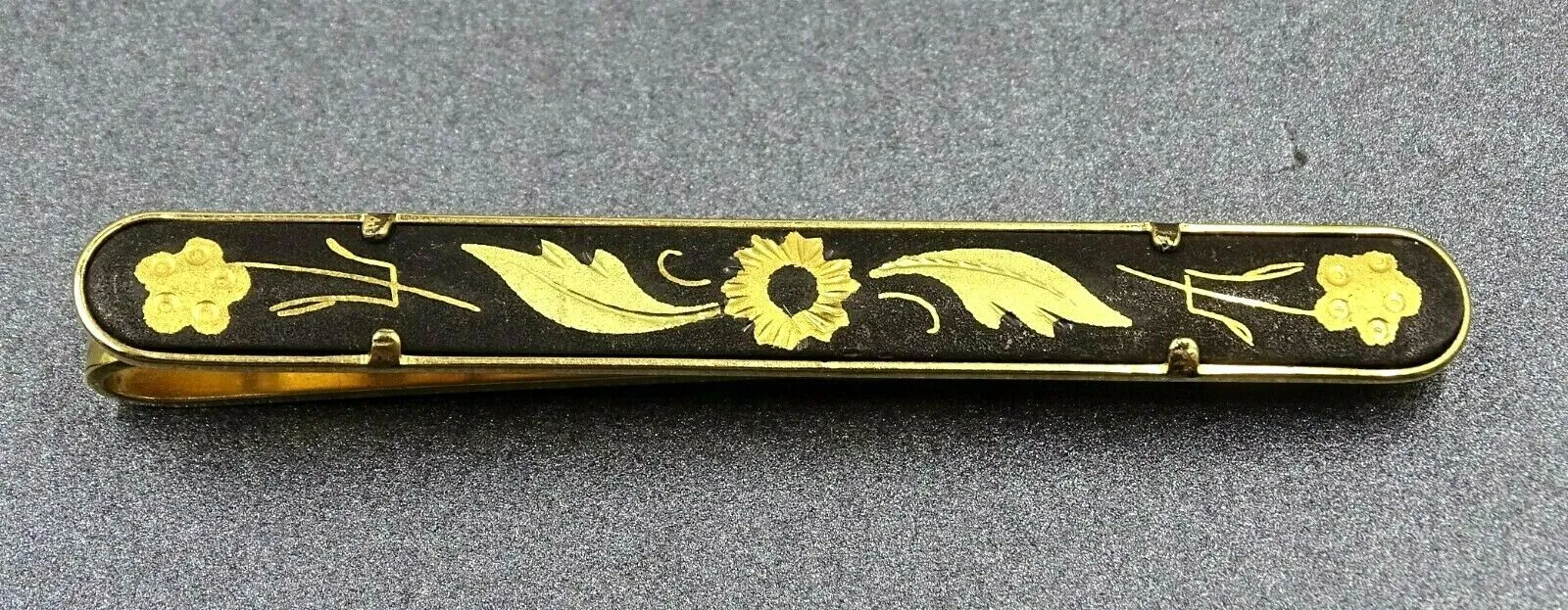 Vintage Gold Tone Dragon Cufflinks & Tie Slide